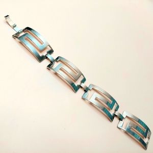 7.5 Inch Cuff Bracelet 1 inch Wide Key Shaped Links